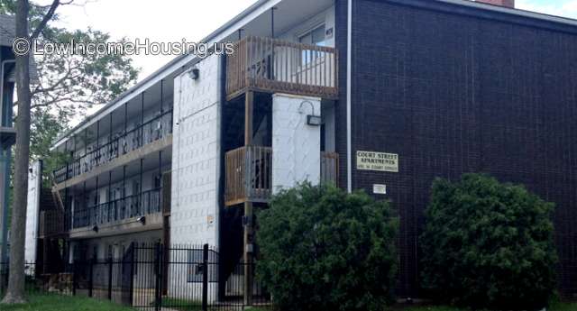 Court Street Apartments Rockford