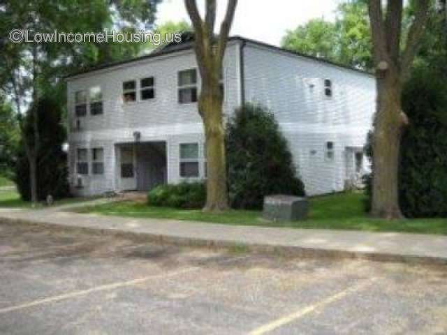 Cummins Place Apartments Dixon