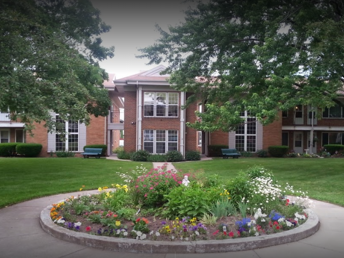 Bay View Apartments Independent Senior Living 230 Northway Park Rd