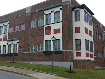 Crest Avenue Apartments Charleroi