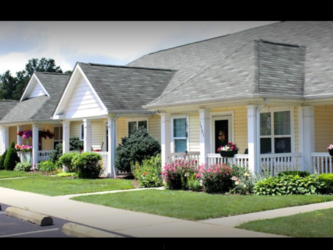 Willowbrook Senior Homes Ashtabula 2605 N Bend Rd, Ashtabula, OH