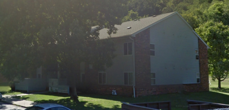 Clay Village Apartments Uhrichsville