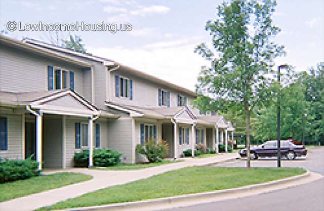 Oakwood Place Apartments