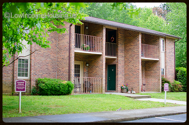 Knoxville Tn Low Income Housing And Apartments Belle Meade Apartments Townhomes