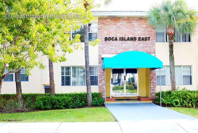 Boca Island East Apartments