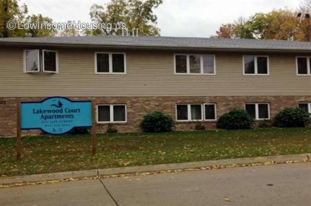 Lakewood Court Apartments - IA