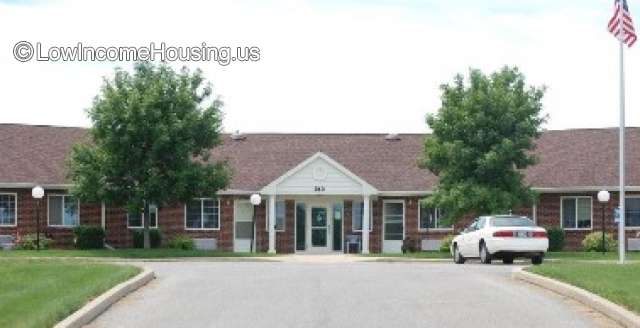 Cedar Crest Apartments - Charles City