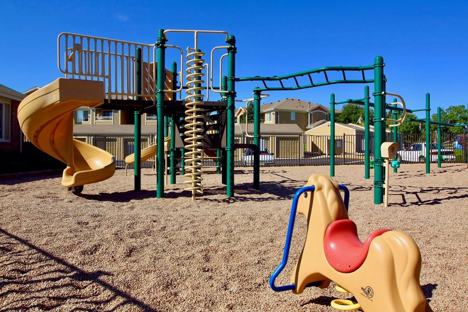 Traditions Apartments, Highlands Ranch, CO Low Housing Apartment