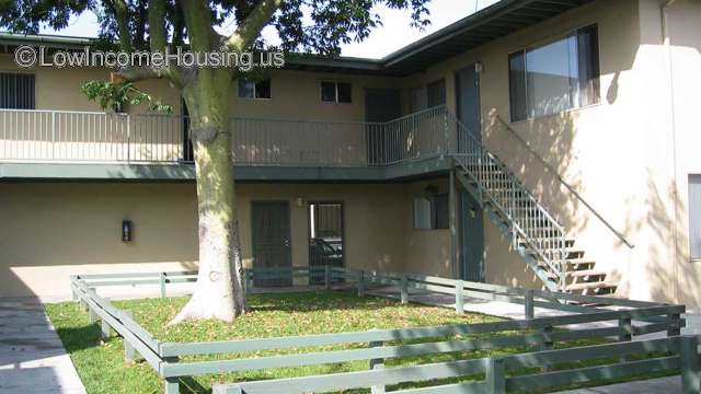 Sunswept Apartments 12682 12692 Sunswept Ave Garden Grove Ca