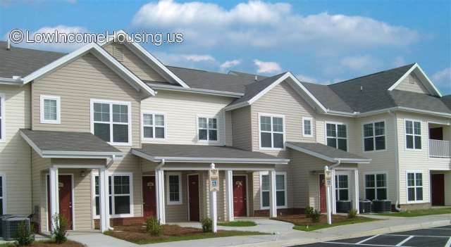 Cooper's Pointe Apartment Homes