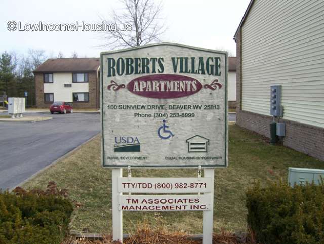 Roberts Village