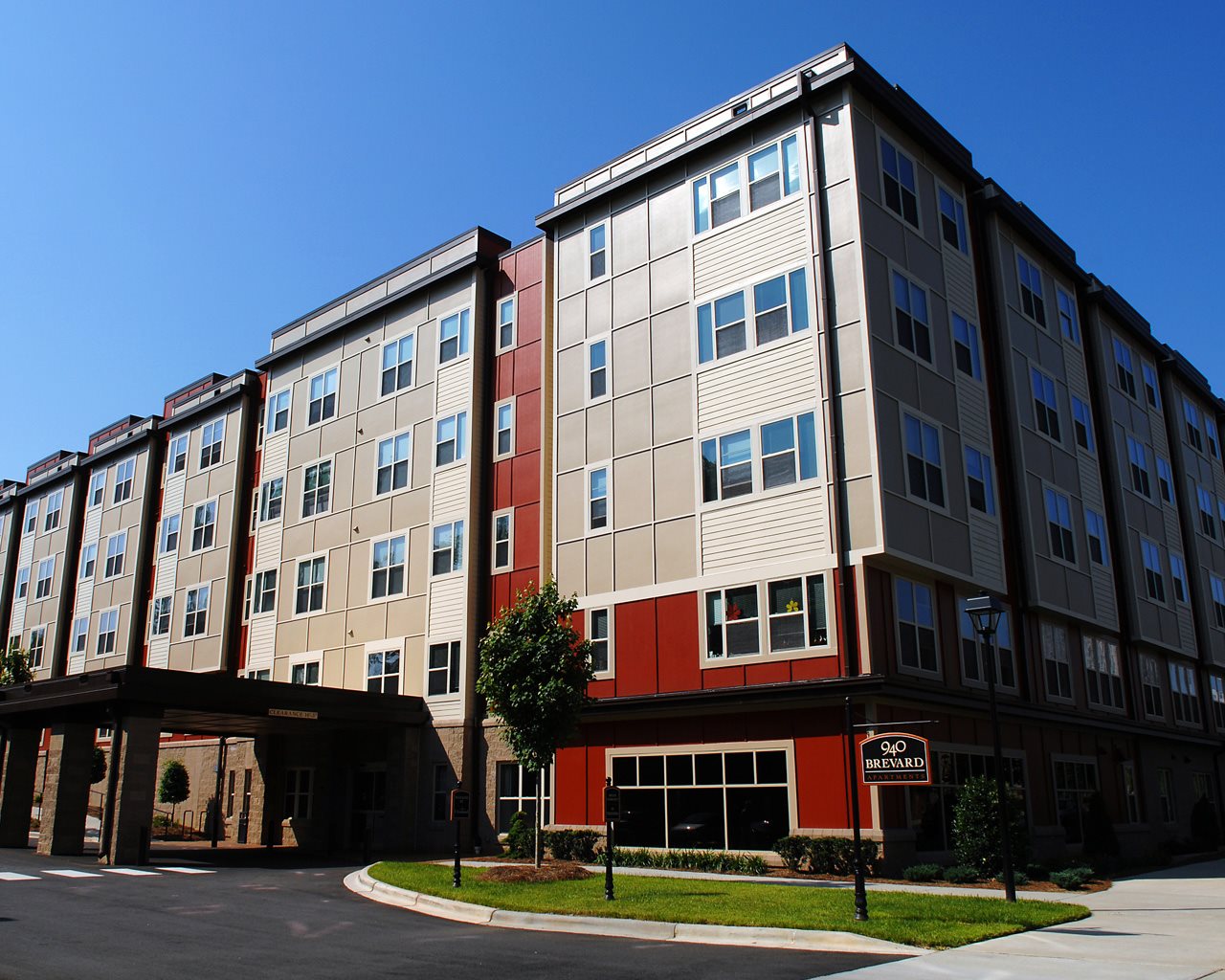 940 Brevard Apartments