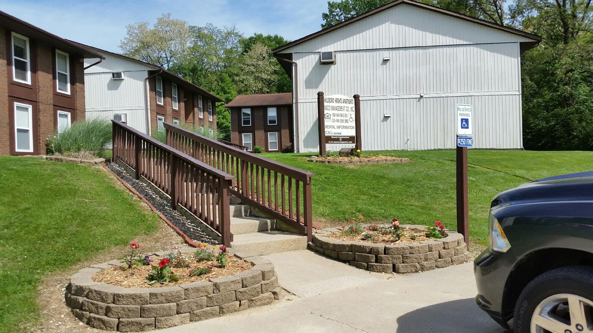 Hillsboro Heights Low-Income Housing 