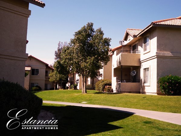 Estancia Apartments