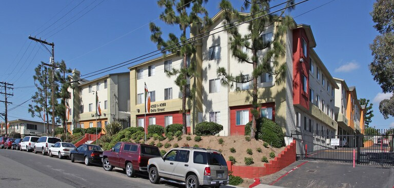 Las Serenas Apartments San Diego