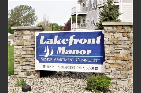 Lakefront Manor and Villas