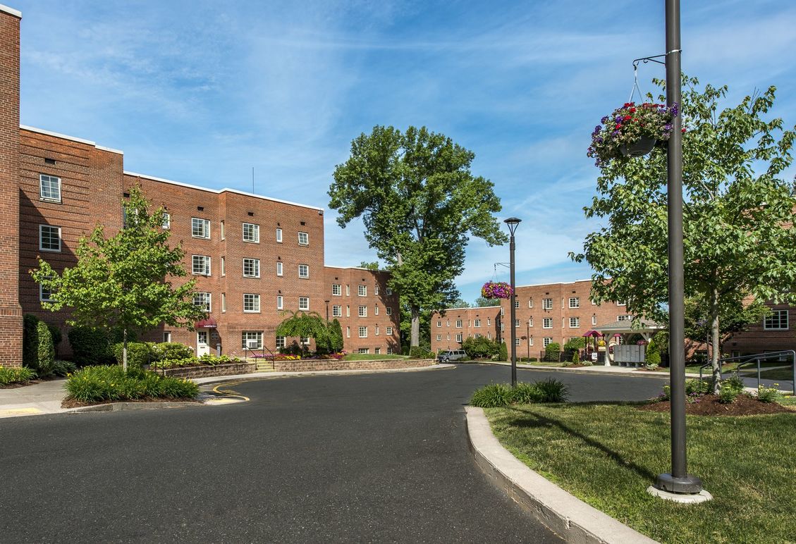 Forest Park Apartments - MA