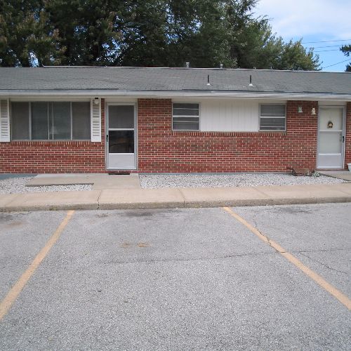 Oak Grove Villa Apartments