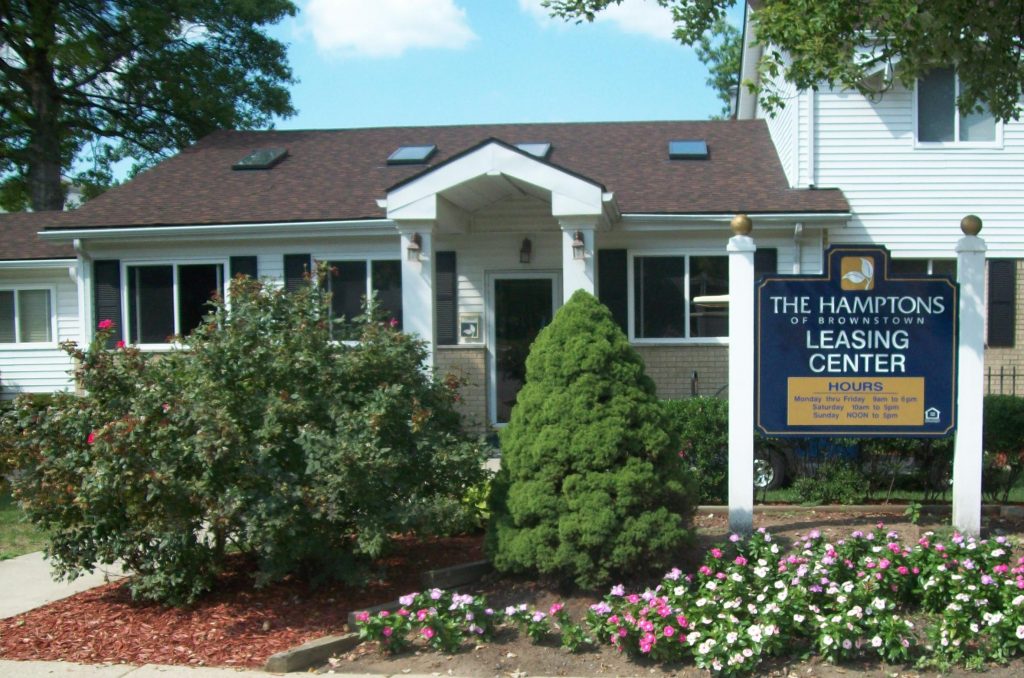 Brownstown, MI Low Housing