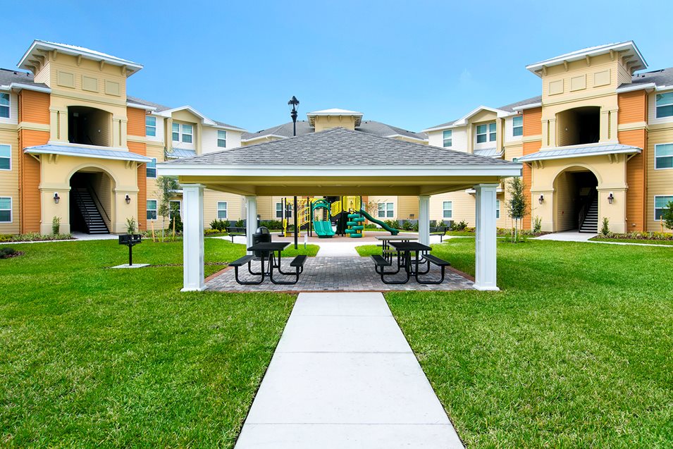  The Loop  Apartments 3201 Espinosa Drive Kissimmee  FL  