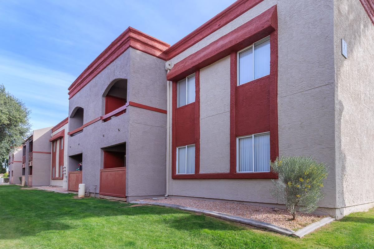 Solano Ridge I | 8135 N 35th Avenue, Phoenix, AZ 85051 | LowIncomeHousing.us