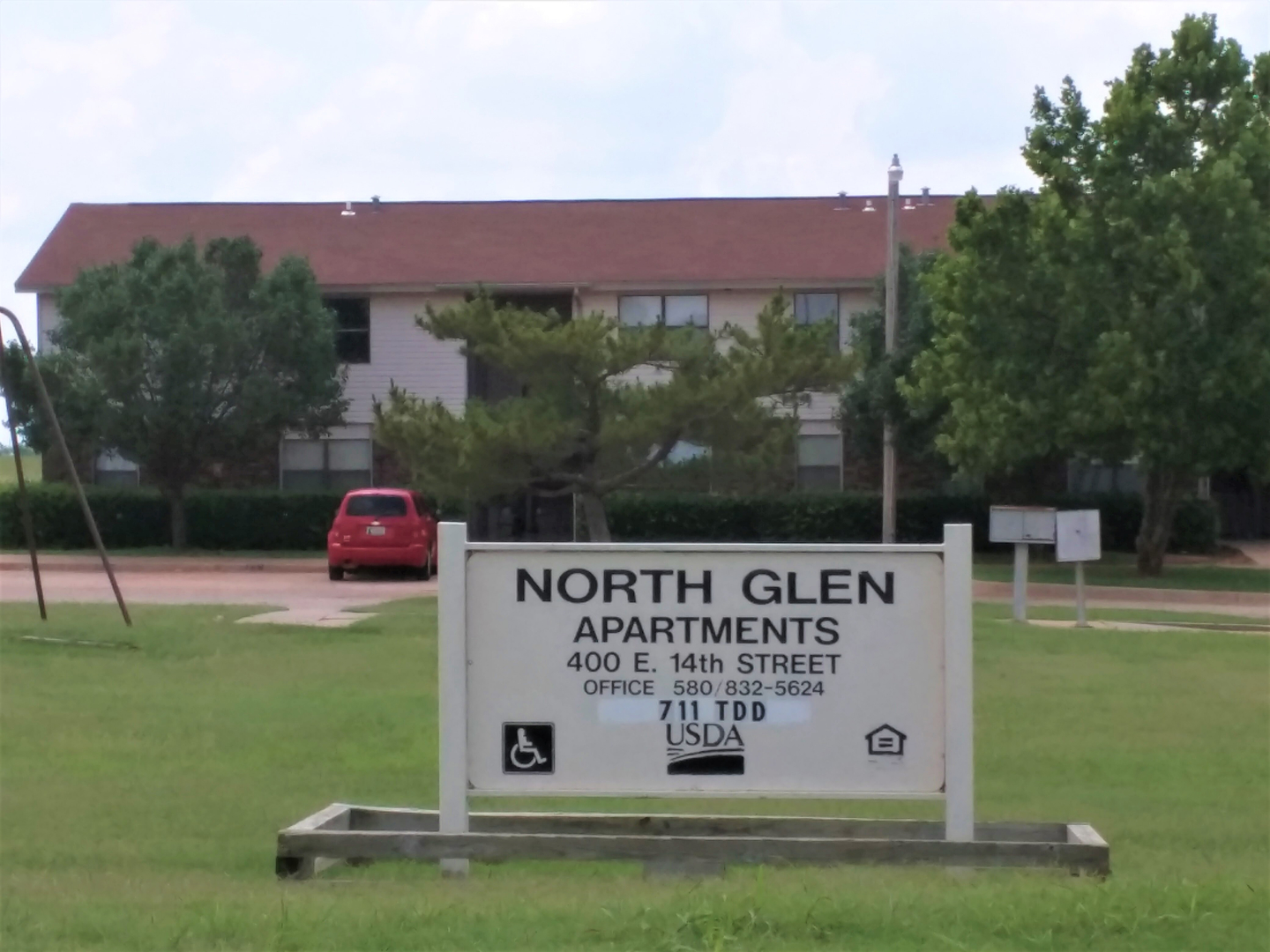North Glen Apartments