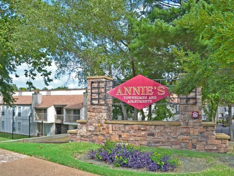 Annie's Townhomes