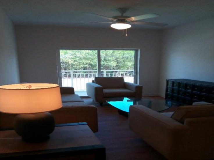 Mango Cove Low Apartments 1553 Florida Mango Road, West Palm