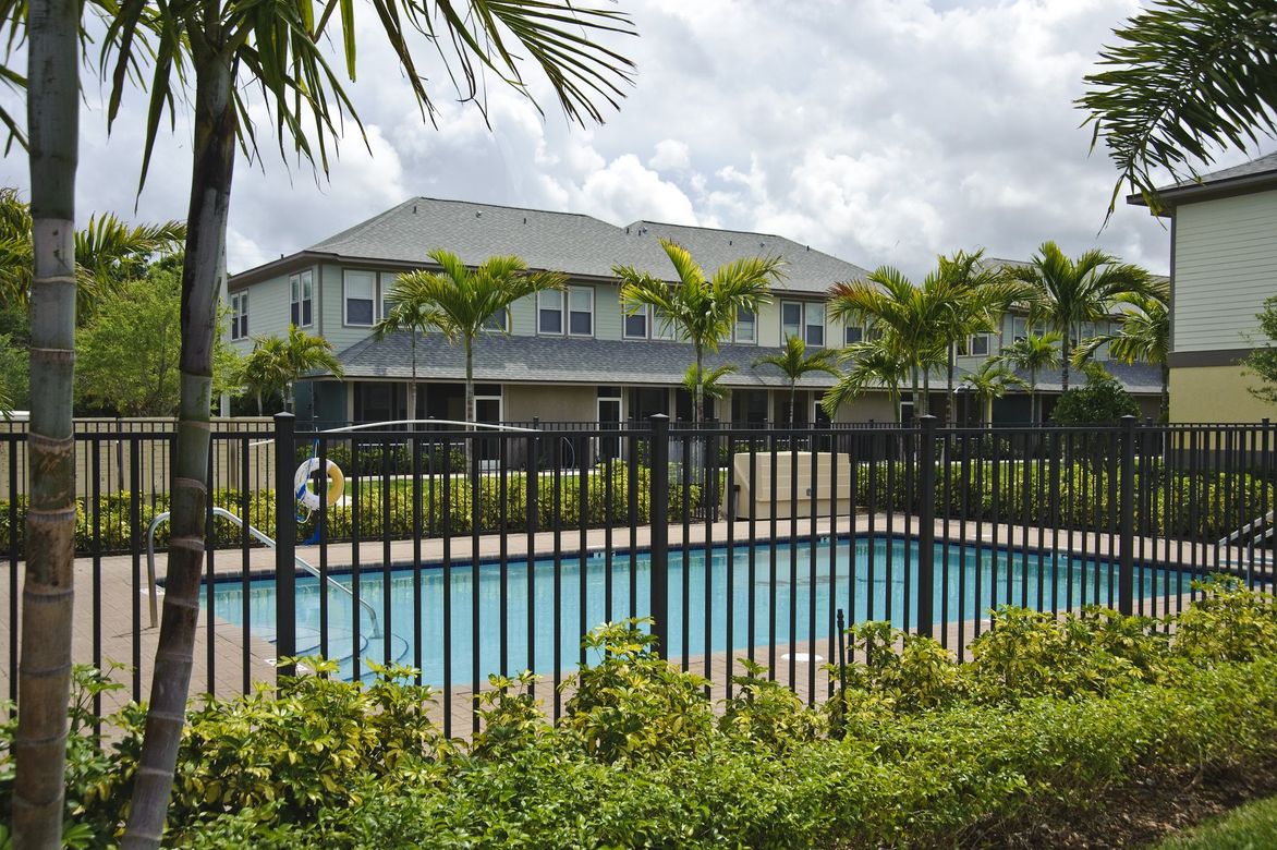 Palm Gardens Apartments
