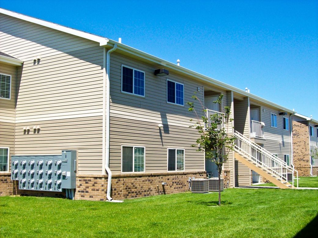 Falls Park Apartments Affordable Housing in Sioux Falls, SD