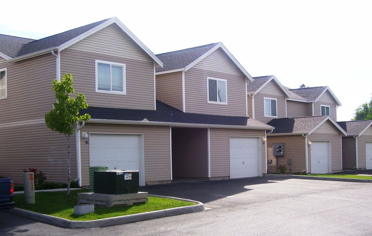 Sunridge Townhomes - WA