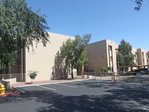 Hacienda Del Rio Affordable Apartments