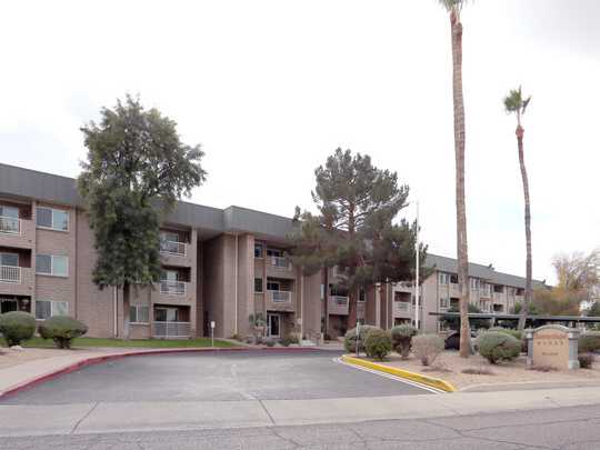 Sunnyslope Manor Affordable Apartment