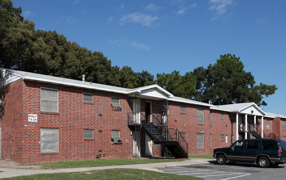 Calloway Cove Apartments