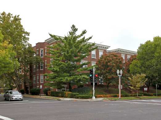 Lindell Plaza Affordable Apartments