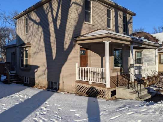 Pine Bluffs Albin Senior Housing