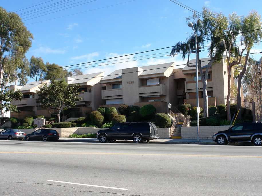 Lankershim Arms Affordable Apartments