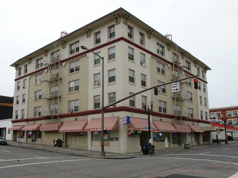 Rosenbaum Plaza Affordable Apartments