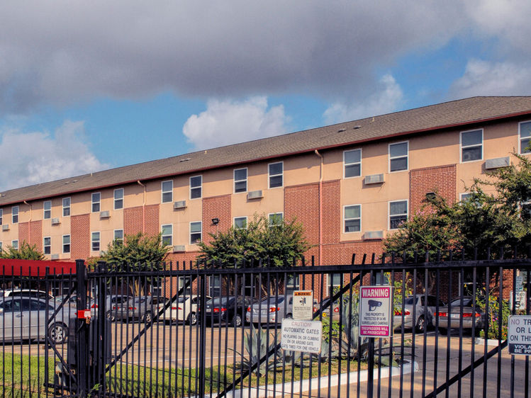 Houston, TX Low Housing