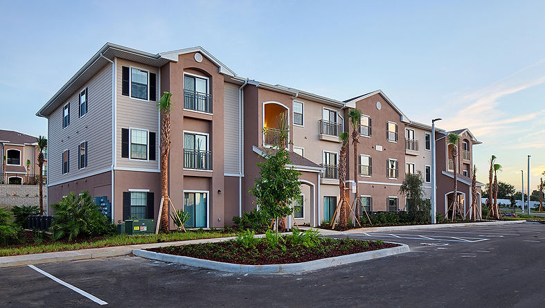 Woodwinds Apartments