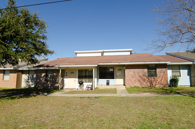 Pinewood Place Apartments