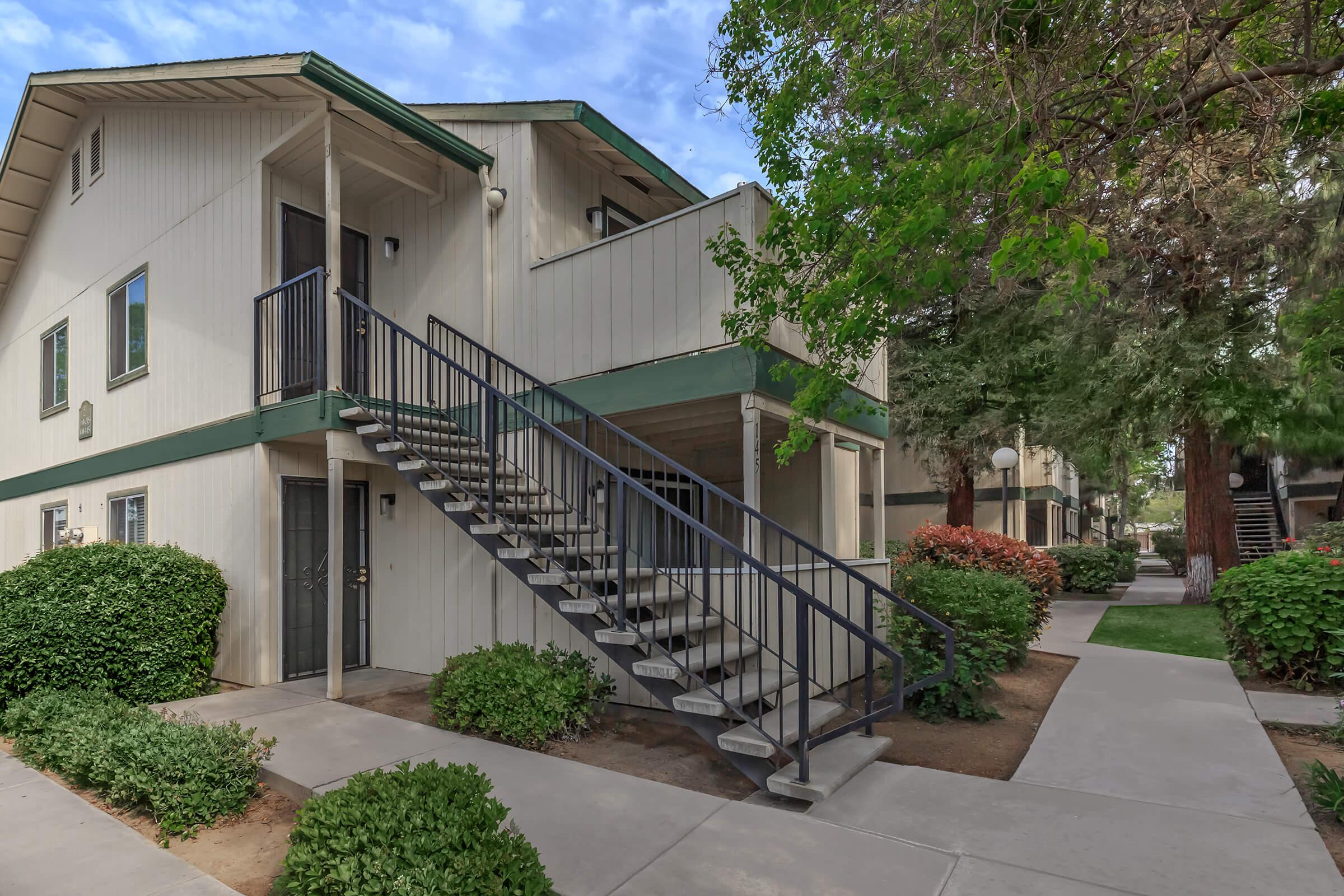 Sequoia Knolls Apartments