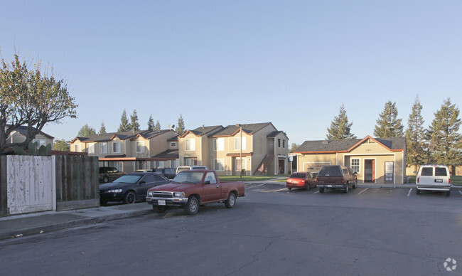 Rustic Gardens Apartments