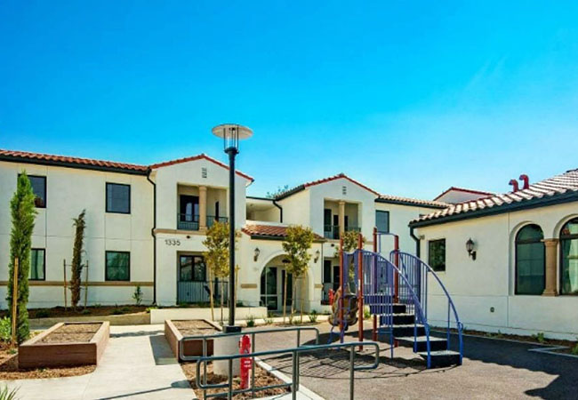 Cedar Springs Apartments La Verne