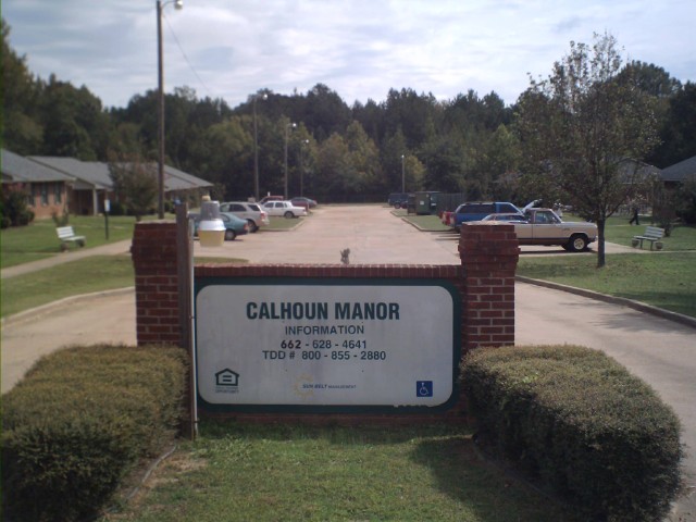 Calhoun Manor Low Income for Senior Adults 55 and Over