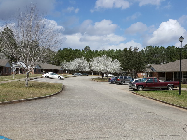 Windsor Place Low Income Apartments for Senior Adults 62 and Over