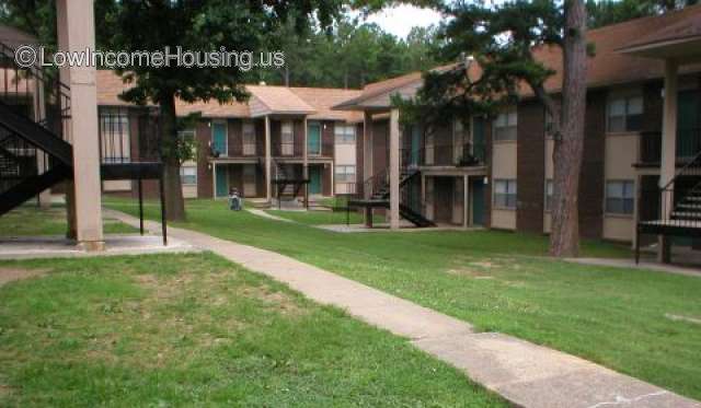 Fair Oaks Apartments