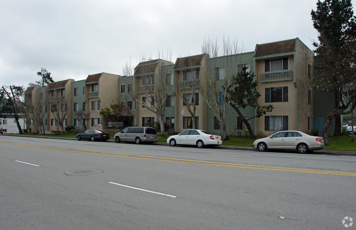 Villa Fontana Senior Apartments