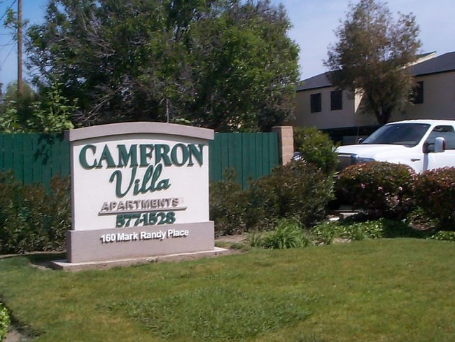 Cameron Villa Apartments