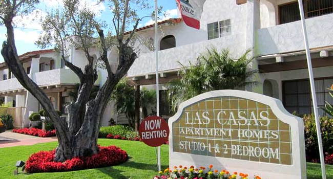 Las Casas Apartments